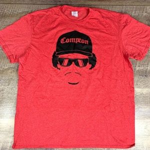 Compton Men's XL Graphic Tee Red